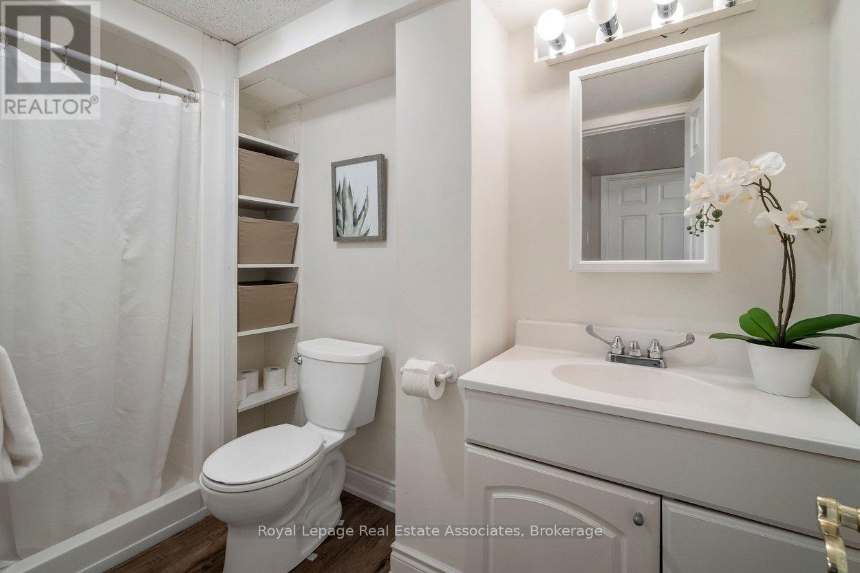 42 Harriet Street, Halton Hills (Georgetown), Ontario  L7G 5W7 - Photo 41 - W12982820