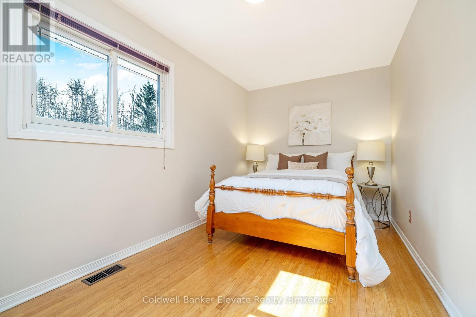 65 John Street, Halton Hills (Georgetown), Ontario  L7G 2J9 - Photo 20 - W12983716