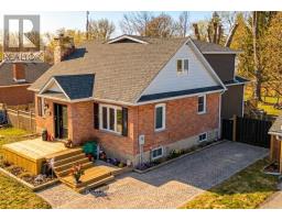<div class="price">$1,199,900</div> 20 Elgin Street, Halton Hills (Georgetown)<br><div style="margin-bottom:8px;"><small>Your Home Today Realty Inc.</small></div><div class='bed_bath'>4 Bed | 4 Bath</div>