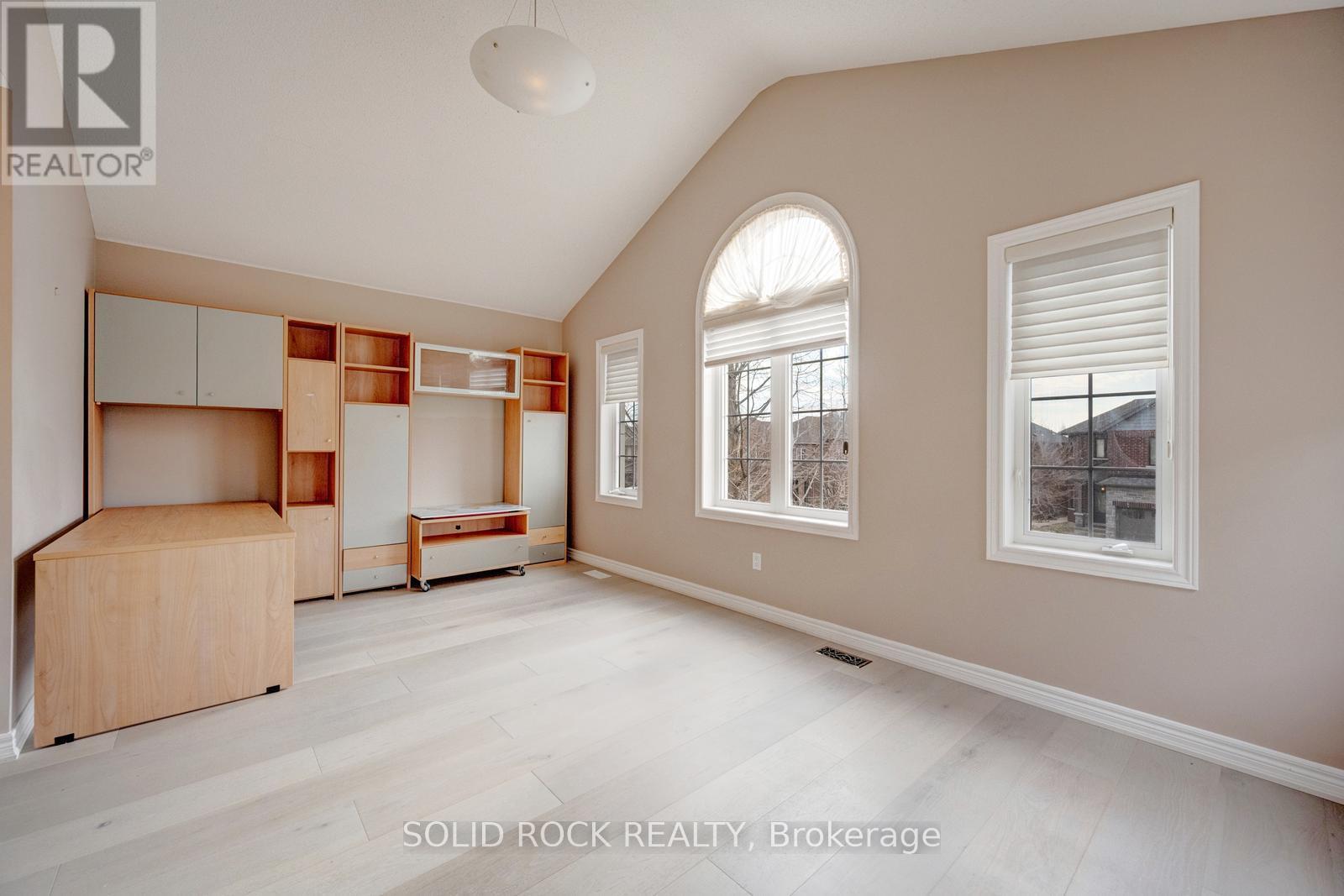 34 Forsyth Crescent, Halton Hills (Georgetown), Ontario  L7G 6G3 - Photo 35 - W12984550