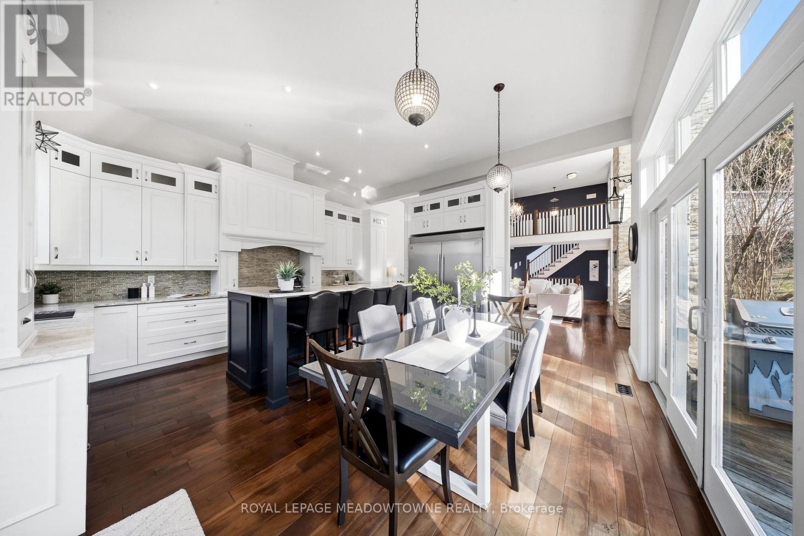 254 Main Street S, Halton Hills (Georgetown), Ontario  L7G 4S5 - Photo 19 - W12986436