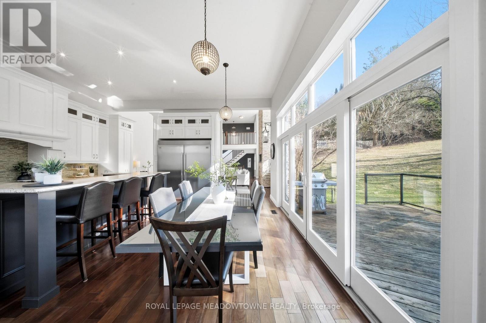 254 Main Street S, Halton Hills (Georgetown), Ontario  L7G 4S5 - Photo 22 - W12986436