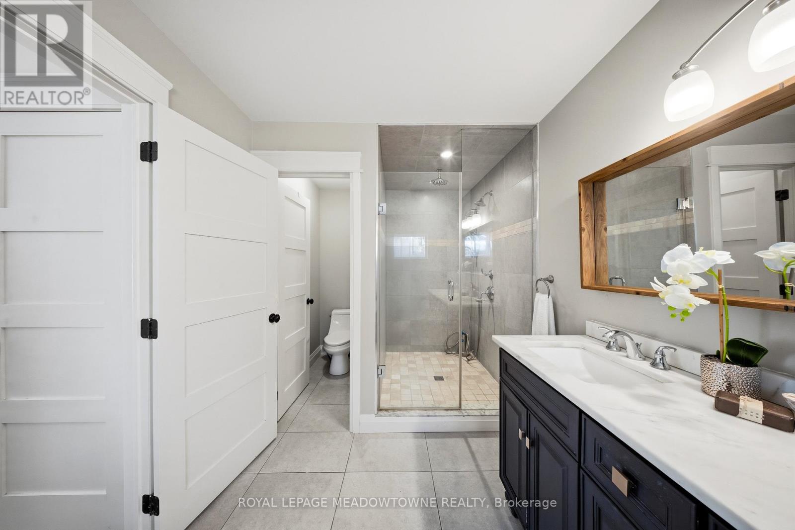 254 Main Street S, Halton Hills (Georgetown), Ontario  L7G 4S5 - Photo 27 - W12986436