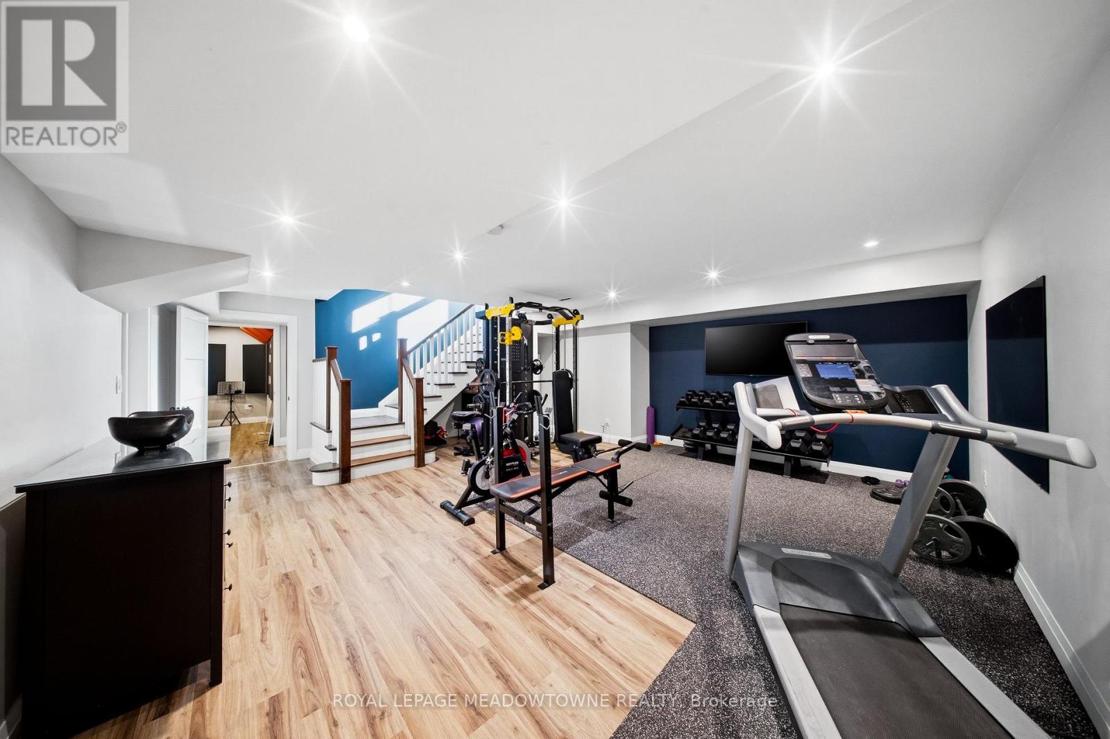 254 Main Street S, Halton Hills (Georgetown), Ontario  L7G 4S5 - Photo 35 - W12986436