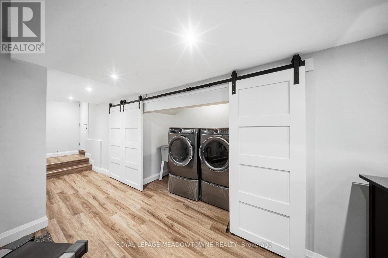 254 Main Street S, Halton Hills (Georgetown), Ontario  L7G 4S5 - Photo 36 - W12986436