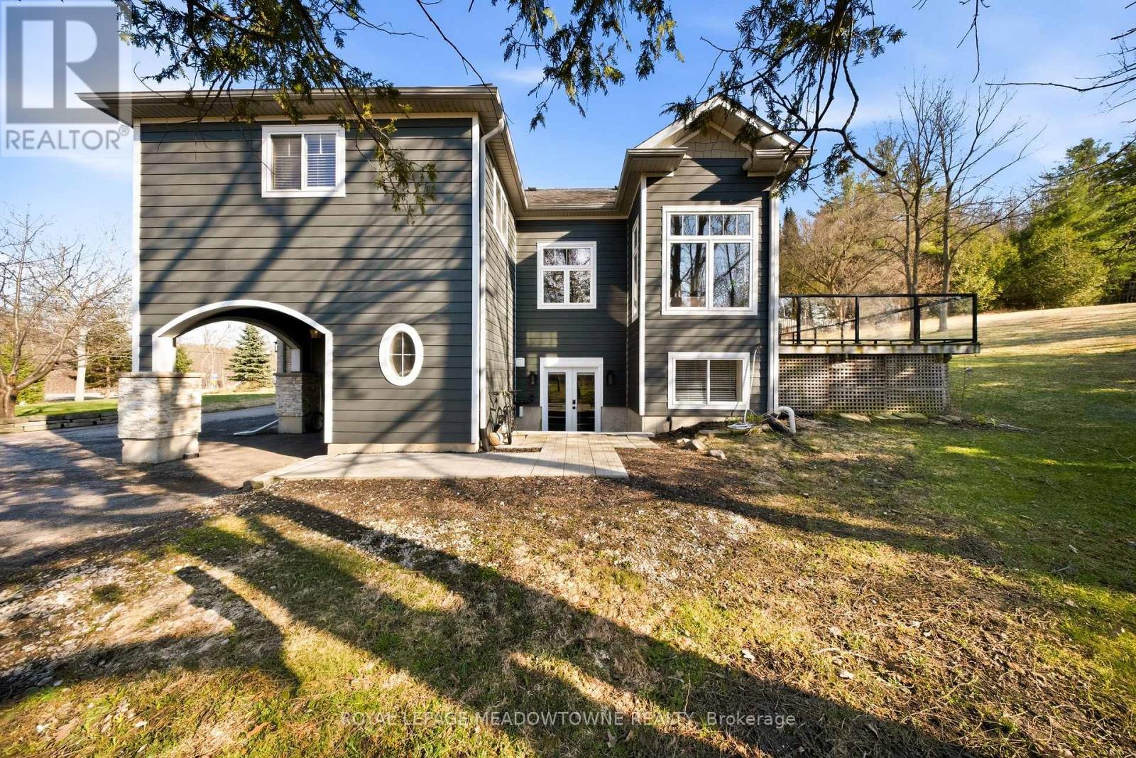 254 Main Street S, Halton Hills (Georgetown), Ontario  L7G 4S5 - Photo 45 - W12986436