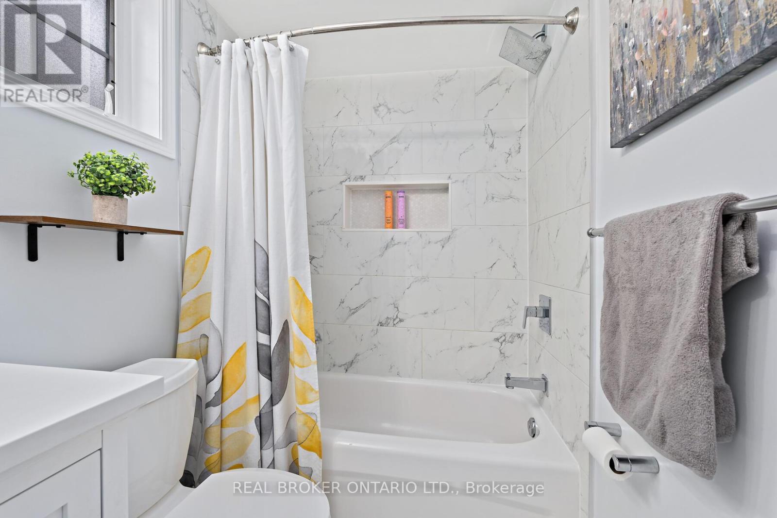 42 - 42 Palomino Trail, Halton Hills (Georgetown), Ontario  L7G 6E9 - Photo 15 - W12987312