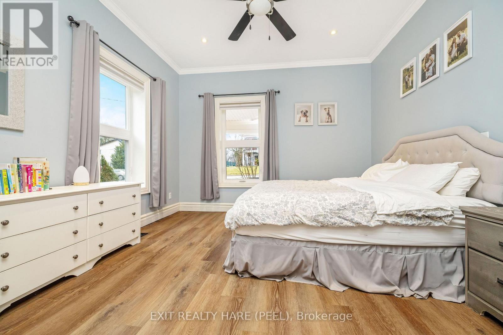 31 Brock Street, Halton Hills (Ac Acton), Ontario  L7J 1N3 - Photo 27 - W12987458