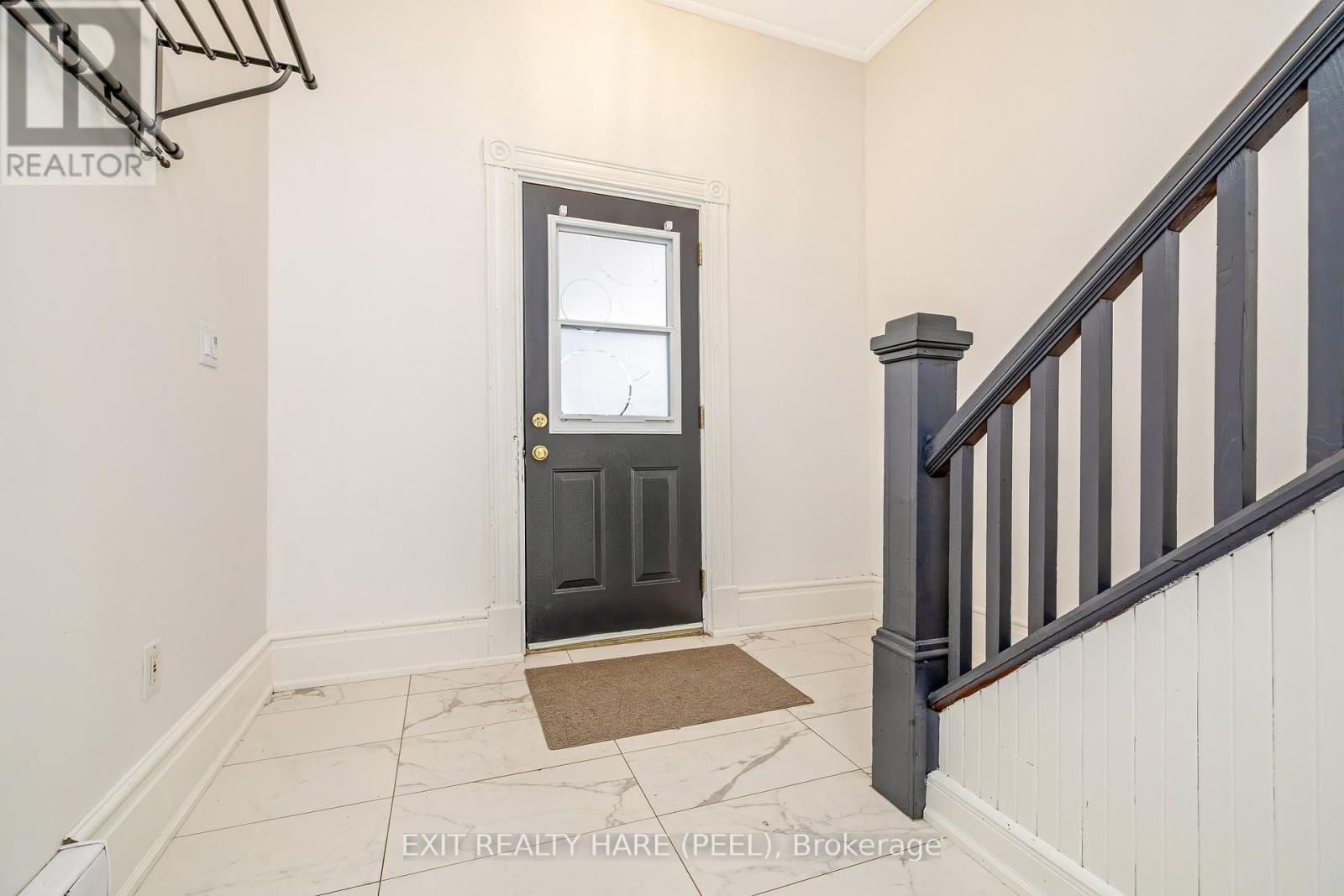 31 Brock Street, Halton Hills (Ac Acton), Ontario  L7J 1N3 - Photo 36 - W12987458