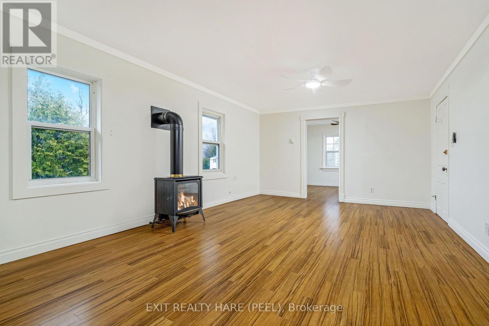 31 Brock Street, Halton Hills (Ac Acton), Ontario  L7J 1N3 - Photo 39 - W12987458