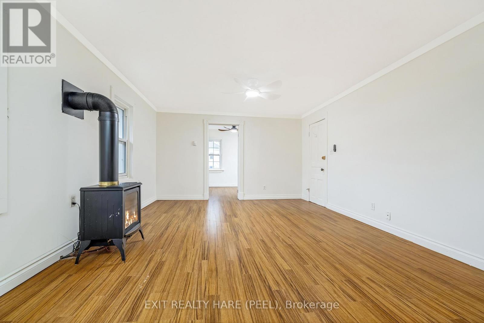 31 Brock Street, Halton Hills (Ac Acton), Ontario  L7J 1N3 - Photo 40 - W12987458