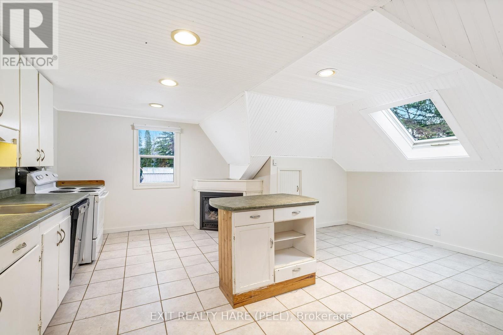 31 Brock Street, Halton Hills (Ac Acton), Ontario  L7J 1N3 - Photo 43 - W12987458