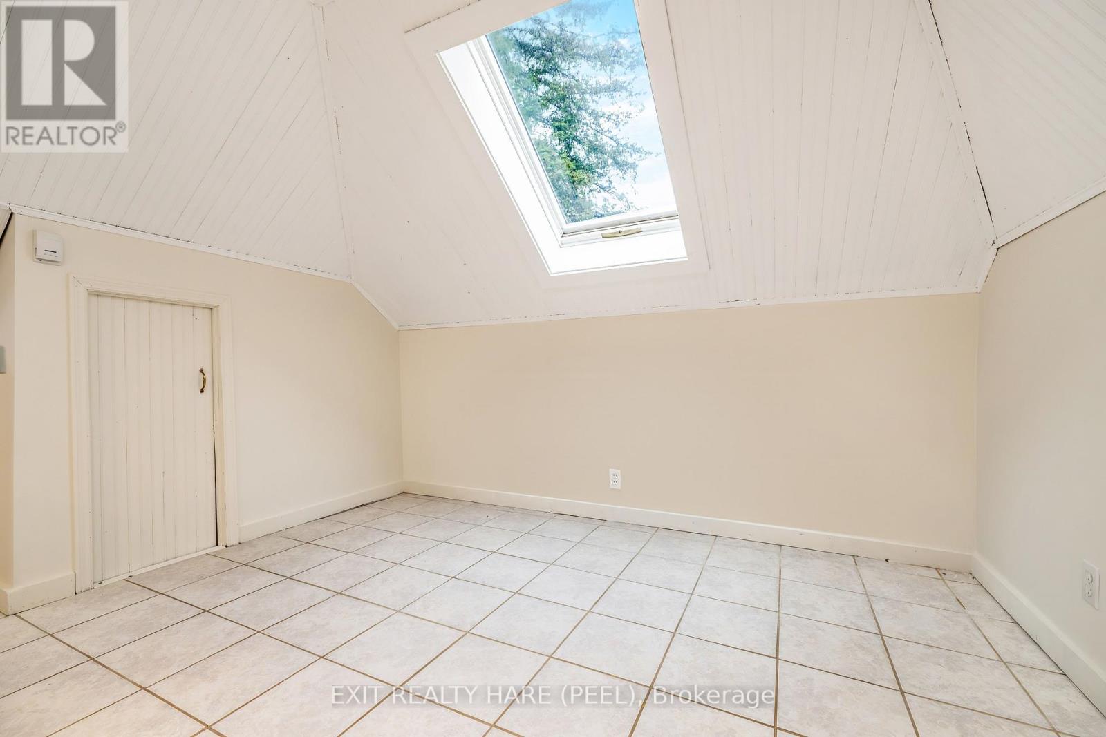 31 Brock Street, Halton Hills (Ac Acton), Ontario  L7J 1N3 - Photo 45 - W12987458