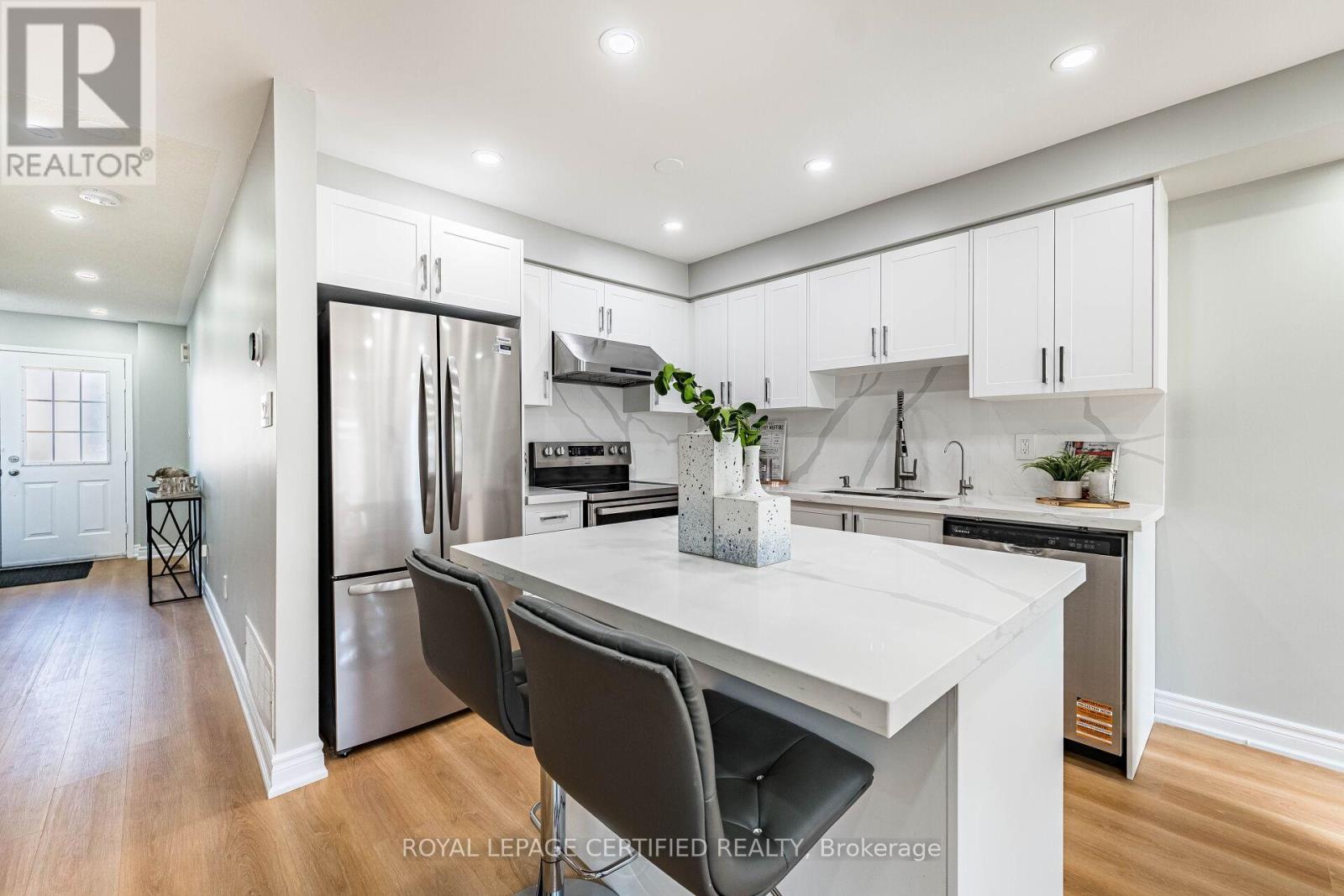 20 Harding Street, Halton Hills (Georgetown), Ontario  L7G 6B1 - Photo 23 - W12988306