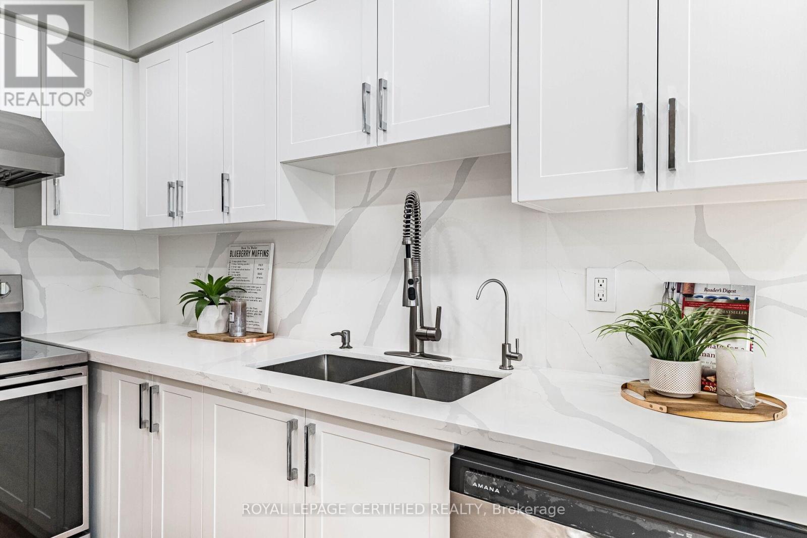 20 Harding Street, Halton Hills (Georgetown), Ontario  L7G 6B1 - Photo 24 - W12988306