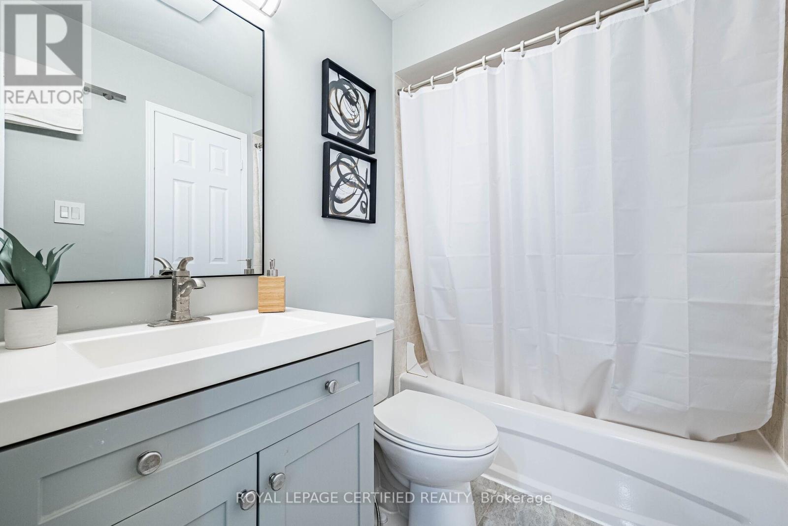 20 Harding Street, Halton Hills (Georgetown), Ontario  L7G 6B1 - Photo 40 - W12988306