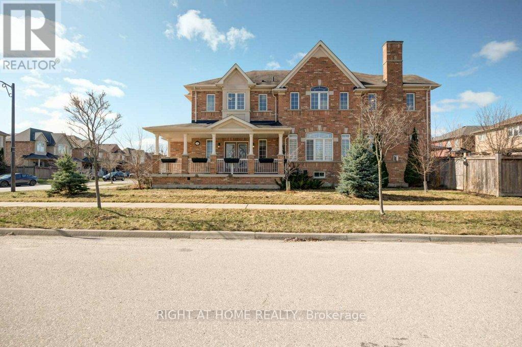 75 Hartwell Road, Halton Hills (Georgetown), Ontario  L7G 0H8 - Photo 4 - W12988880