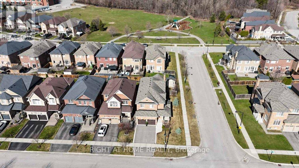 75 Hartwell Road, Halton Hills (Georgetown), Ontario  L7G 0H8 - Photo 49 - W12988880