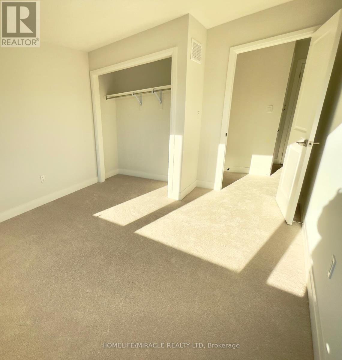 87 Windtree Way, Halton Hills (Georgetown), Ontario  L7G 0P6 - Photo 21 - W12989404