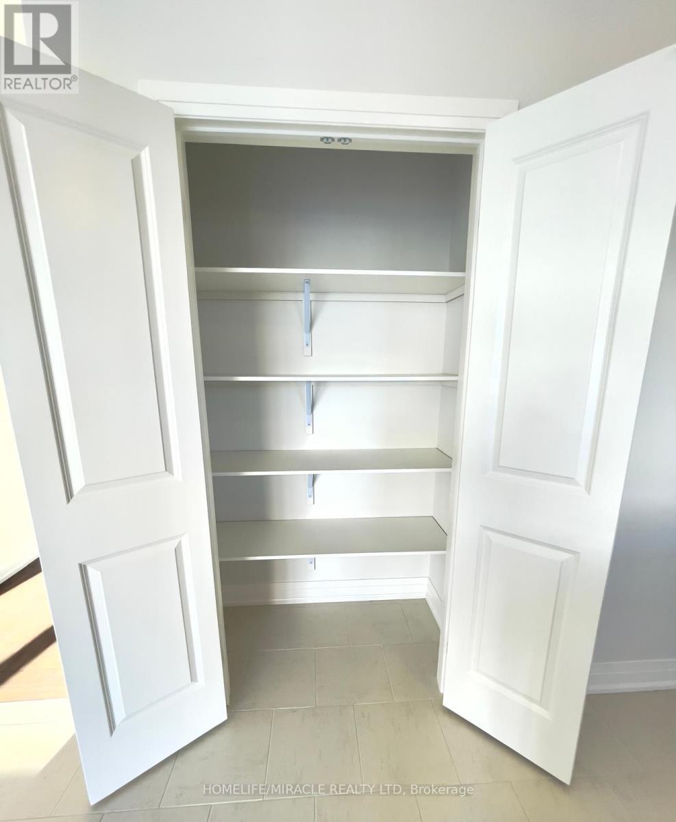 87 Windtree Way, Halton Hills (Georgetown), Ontario  L7G 0P6 - Photo 9 - W12989404