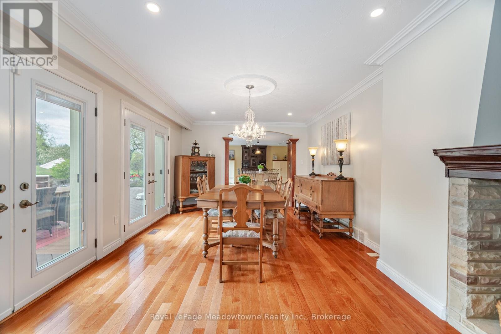 11302 Regional 25 Road, Halton Hills (Ac Acton), Ontario  L7J 2M1 - Photo 11 - W12990024