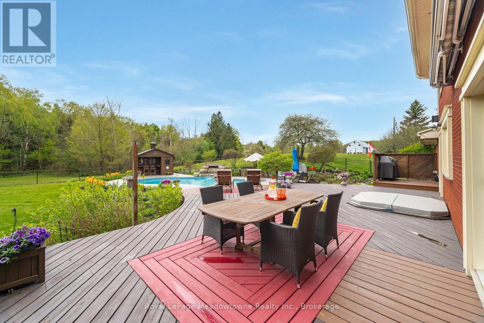 11302 Regional 25 Road, Halton Hills (Ac Acton), Ontario  L7J 2M1 - Photo 33 - W12990024