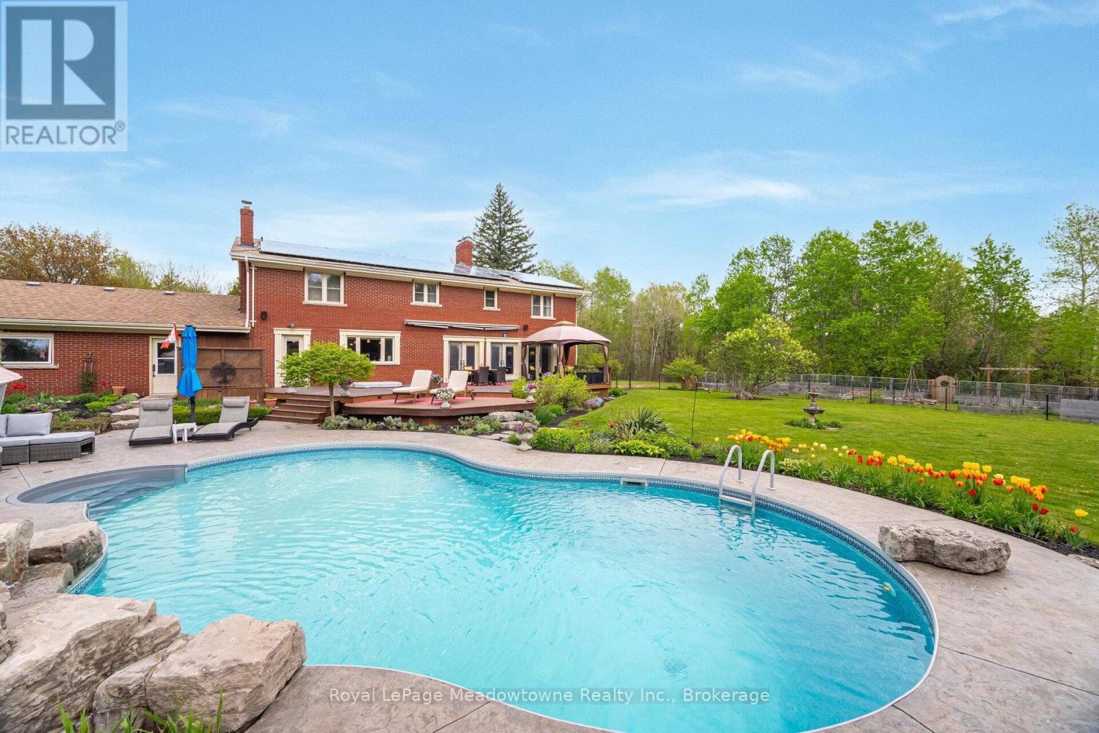 11302 Regional 25 Road, Halton Hills (Ac Acton), Ontario  L7J 2M1 - Photo 34 - W12990024