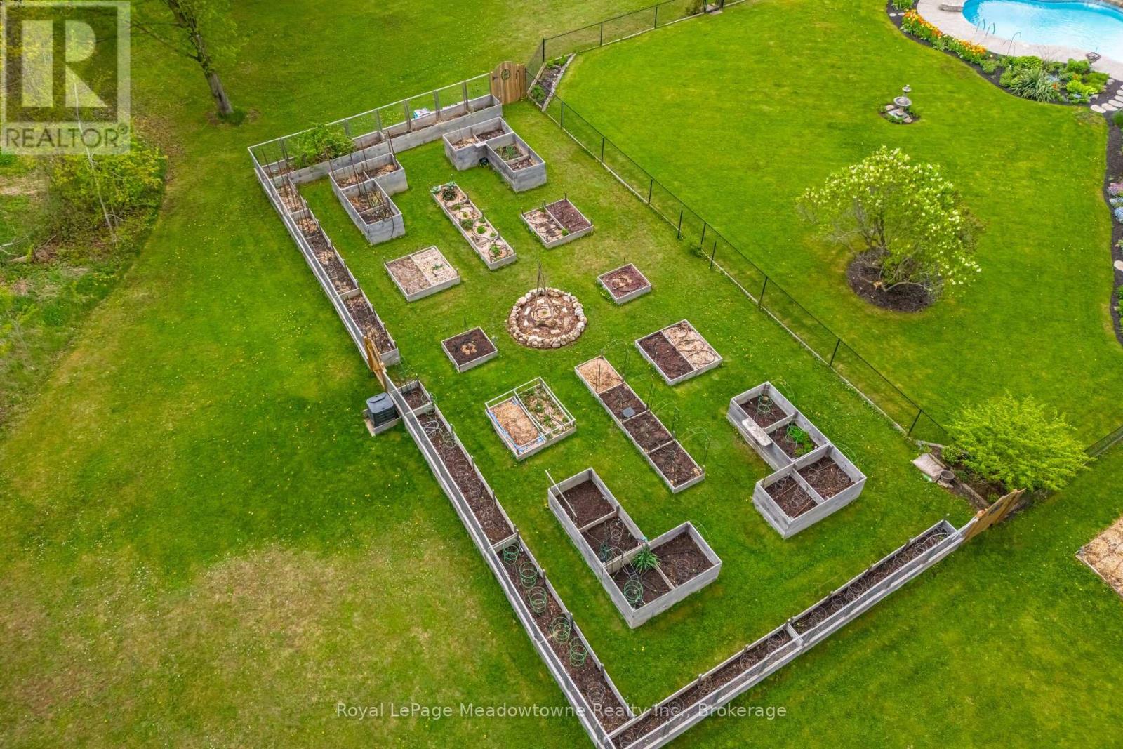 11302 Regional 25 Road, Halton Hills (Ac Acton), Ontario  L7J 2M1 - Photo 43 - W12990024