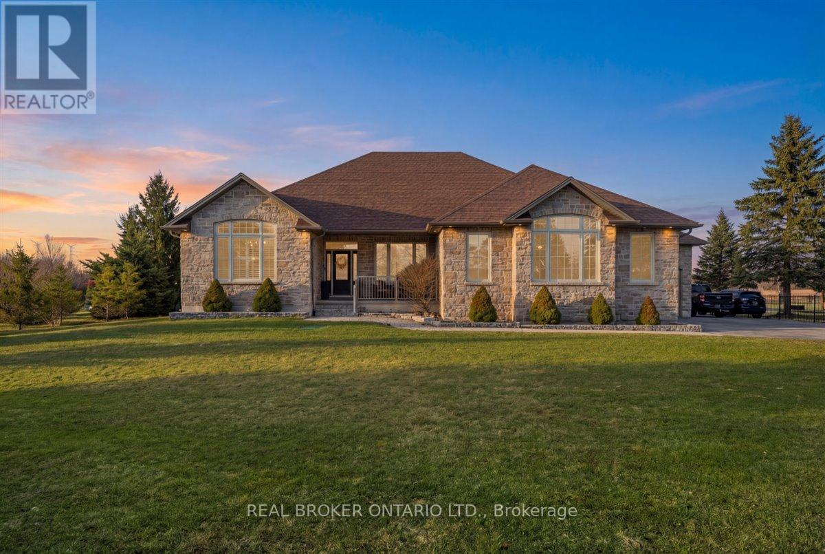 13475 Fourth Line, Halton Hills (Ac Acton), Ontario  L7J 2L8 - Photo 1 - W12990000