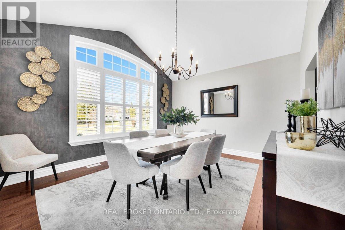 13475 Fourth Line, Halton Hills (Ac Acton), Ontario  L7J 2L8 - Photo 13 - W12990000