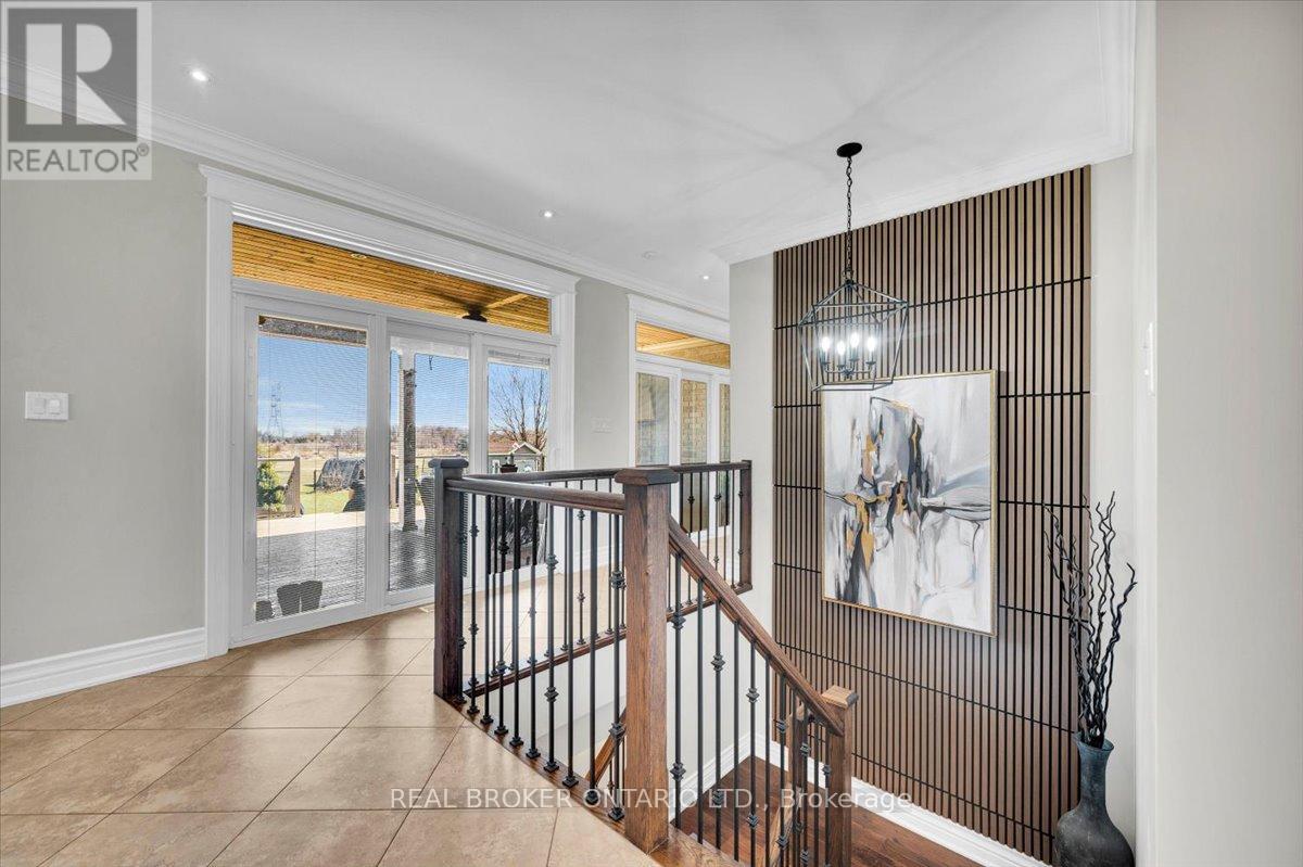 13475 Fourth Line, Halton Hills (Ac Acton), Ontario  L7J 2L8 - Photo 31 - W12990000