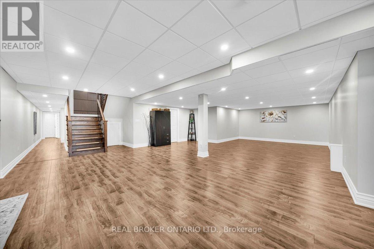 13475 Fourth Line, Halton Hills (Ac Acton), Ontario  L7J 2L8 - Photo 33 - W12990000