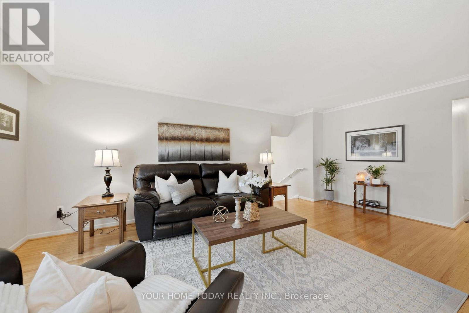 51 Faludon Drive, Halton Hills (Georgetown), Ontario  L7G 1H8 - Photo 10 - W12990074