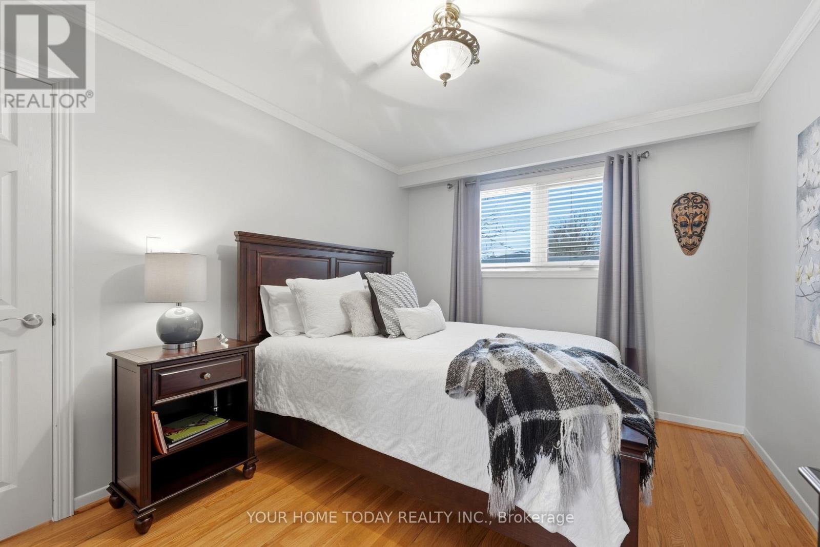 51 Faludon Drive, Halton Hills (Georgetown), Ontario  L7G 1H8 - Photo 17 - W12990074