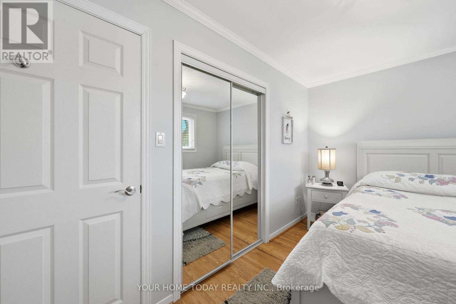 51 Faludon Drive, Halton Hills (Georgetown), Ontario  L7G 1H8 - Photo 22 - W12990074