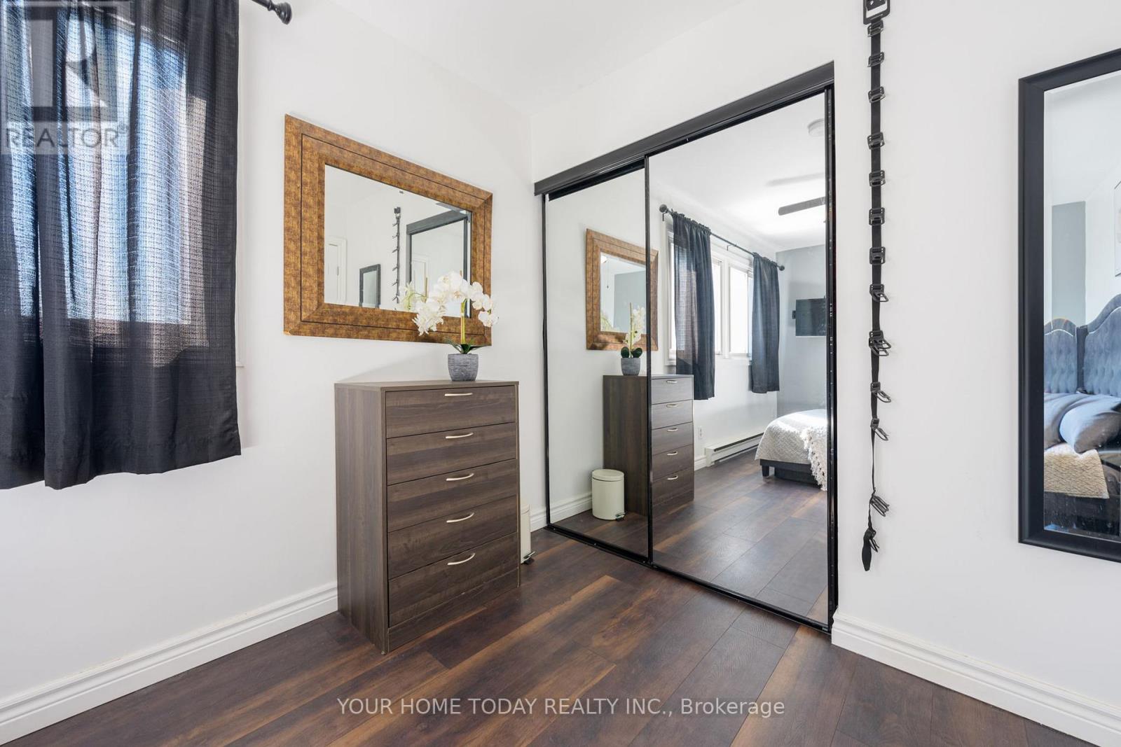 29 - 108 Sinclair Avenue, Halton Hills (Georgetown), Ontario  L7G 1J4 - Photo 16 - W12990520