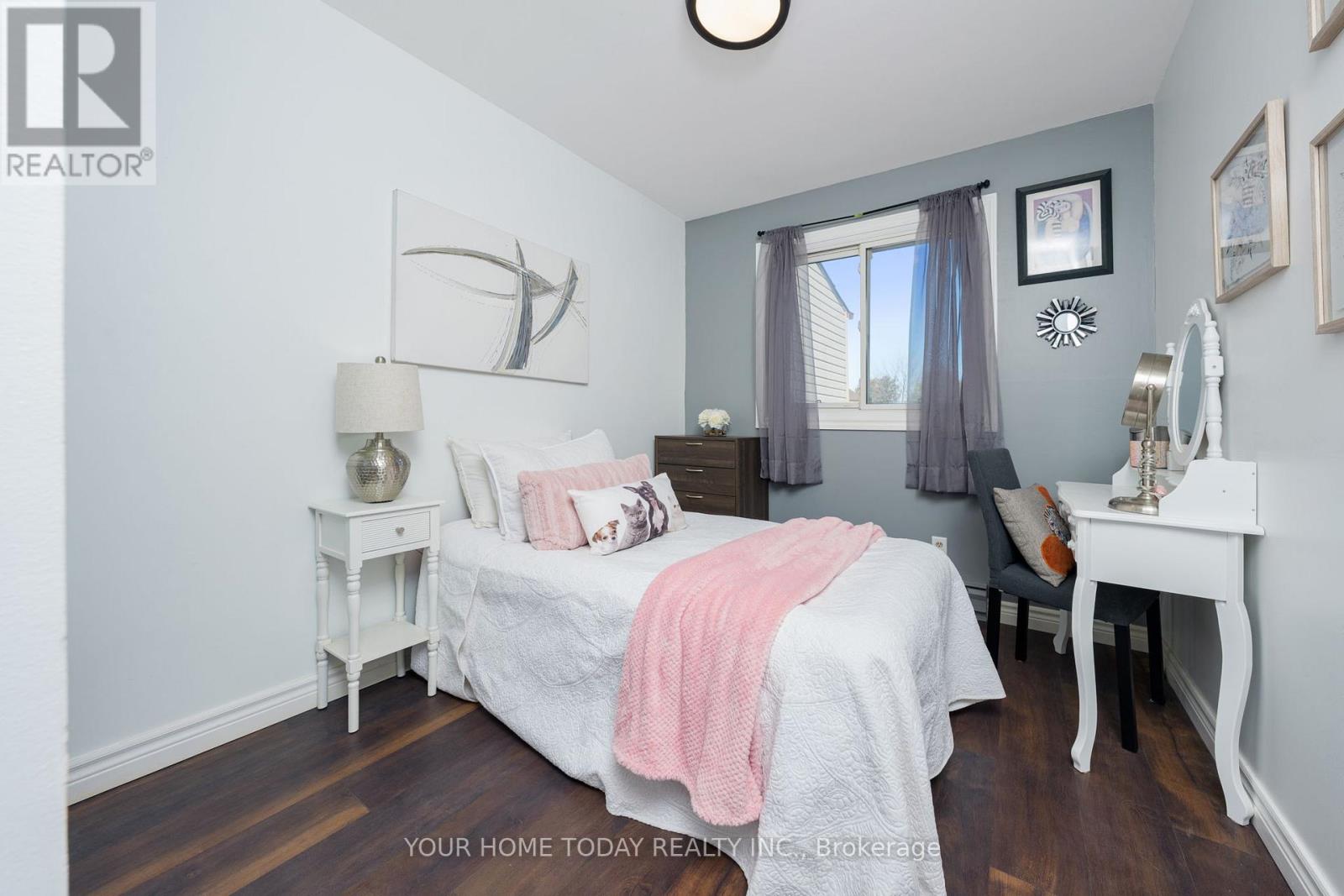 29 - 108 Sinclair Avenue, Halton Hills (Georgetown), Ontario  L7G 1J4 - Photo 21 - W12990520