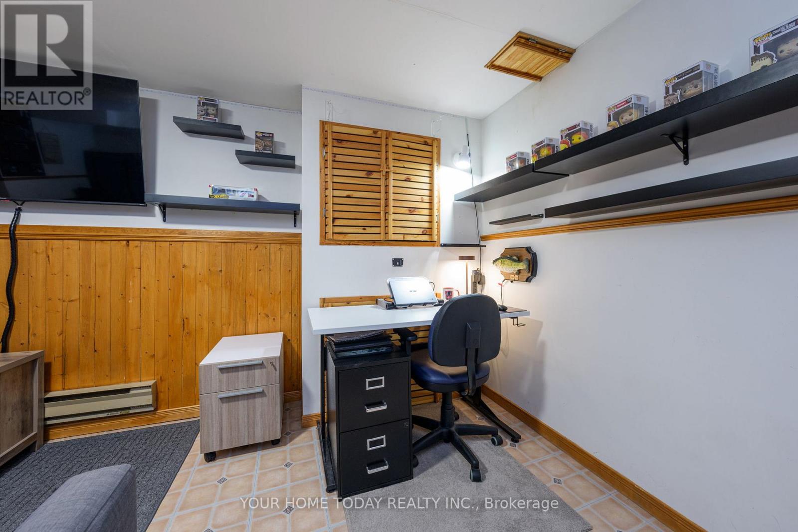 29 - 108 Sinclair Avenue, Halton Hills (Georgetown), Ontario  L7G 1J4 - Photo 25 - W12990520