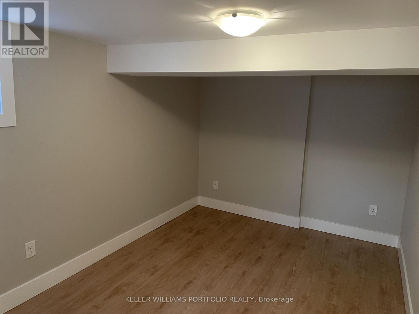 Lower Level - 3 Lane Court, Halton Hills (Georgetown), Ontario  L7G 1S4 - Photo 11 - W12992566