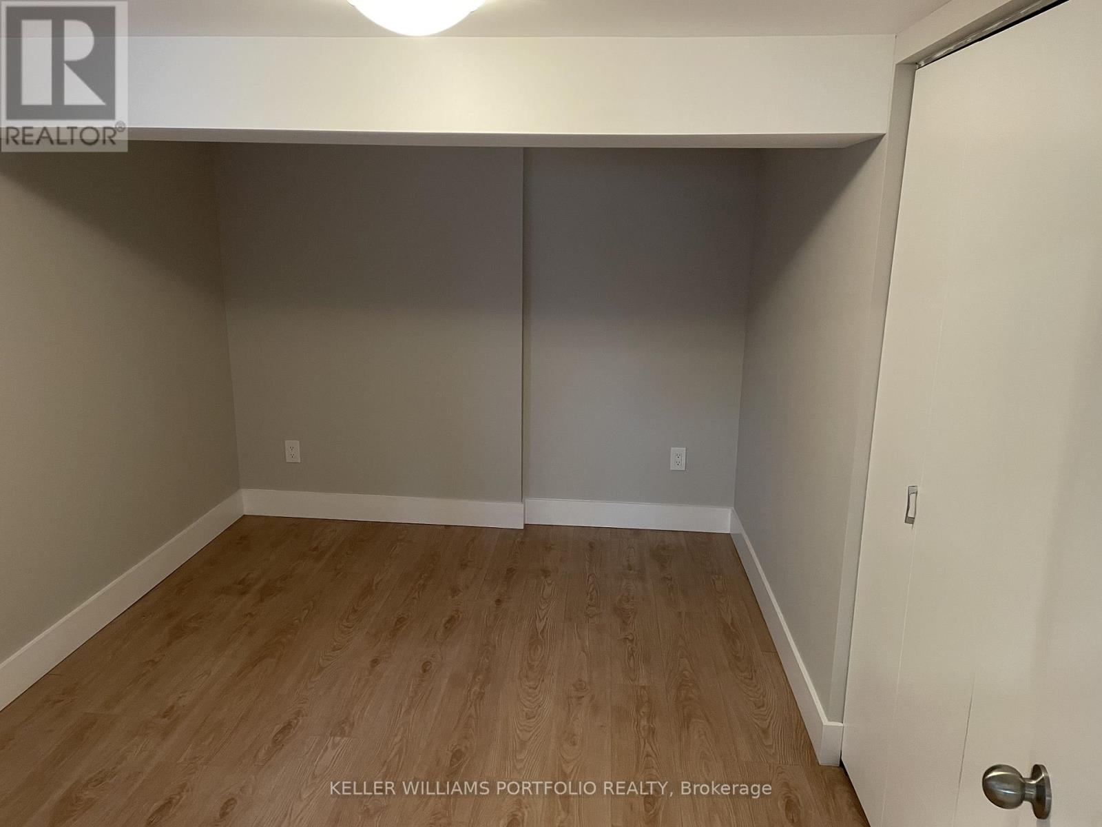 Lower Level - 3 Lane Court, Halton Hills (Georgetown), Ontario  L7G 1S4 - Photo 12 - W12992566