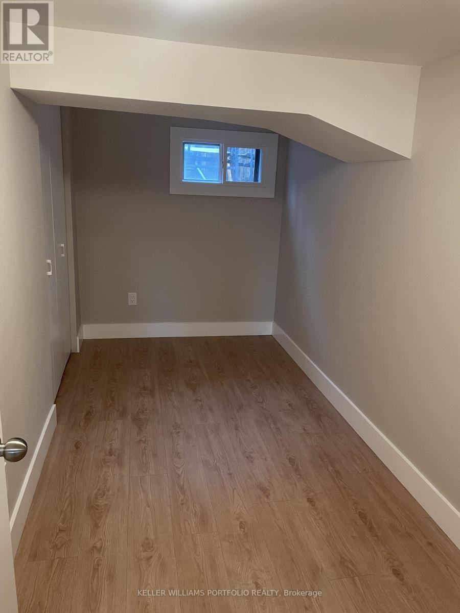 Lower Level - 3 Lane Court, Halton Hills (Georgetown), Ontario  L7G 1S4 - Photo 14 - W12992566