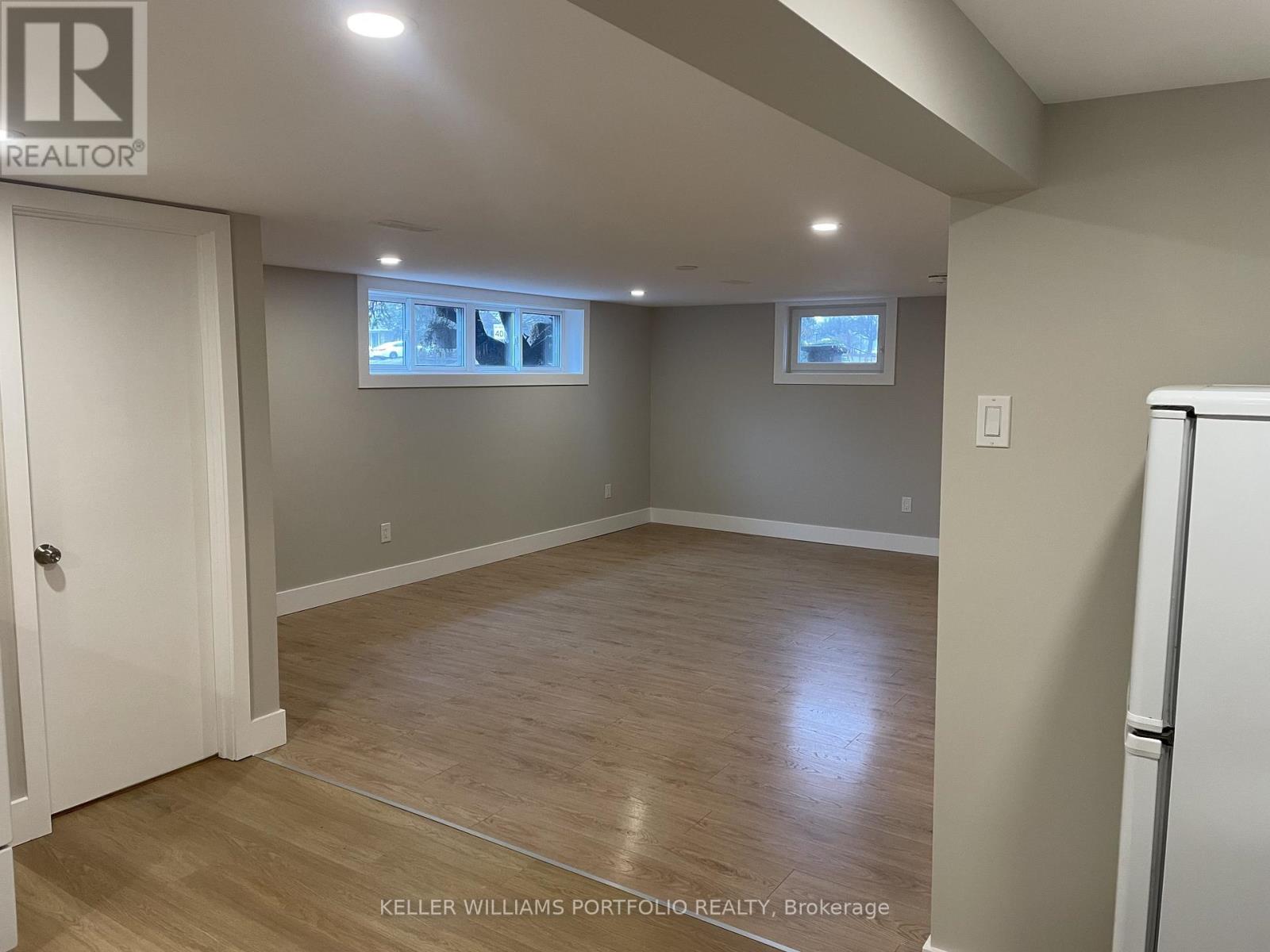 Lower Level - 3 Lane Court, Halton Hills (Georgetown), Ontario  L7G 1S4 - Photo 7 - W12992566