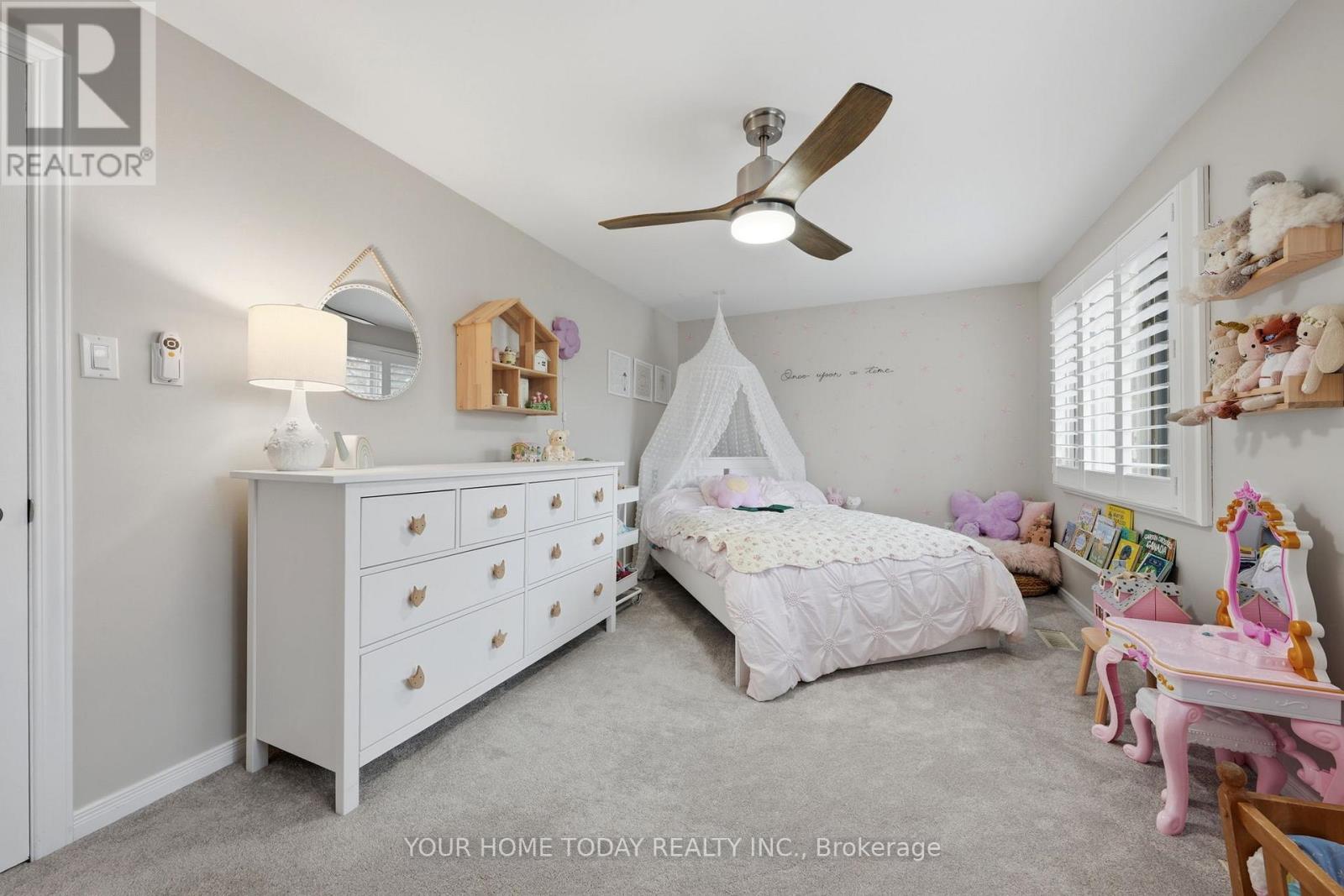 31 Chelvin Drive, Halton Hills (Georgetown), Ontario  L7G 4P8 - Photo 20 - W12996236