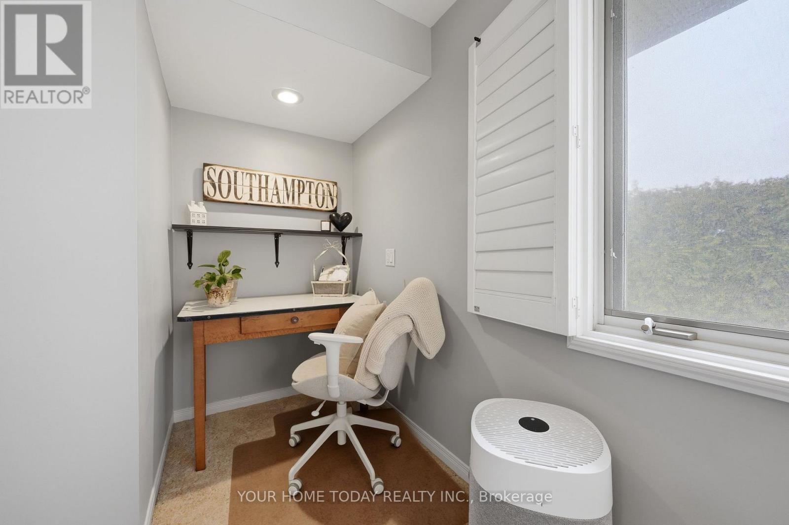 31 Chelvin Drive, Halton Hills (Georgetown), Ontario  L7G 4P8 - Photo 23 - W12996236