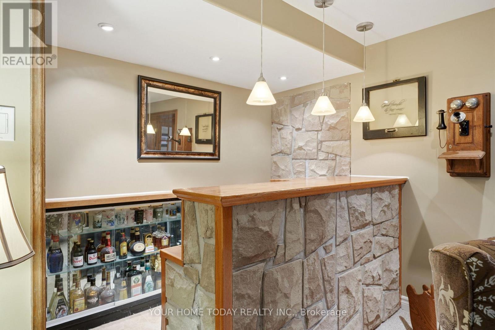 31 Chelvin Drive, Halton Hills (Georgetown), Ontario  L7G 4P8 - Photo 30 - W12996236