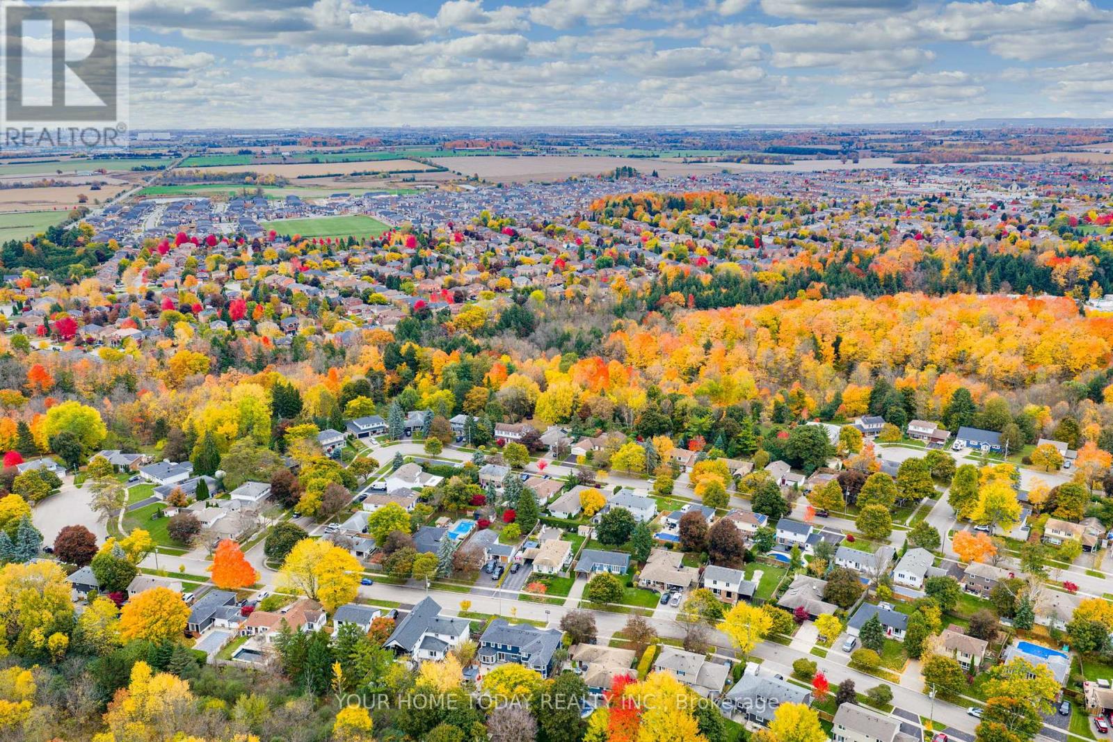 31 Chelvin Drive, Halton Hills (Georgetown), Ontario  L7G 4P8 - Photo 49 - W12996236