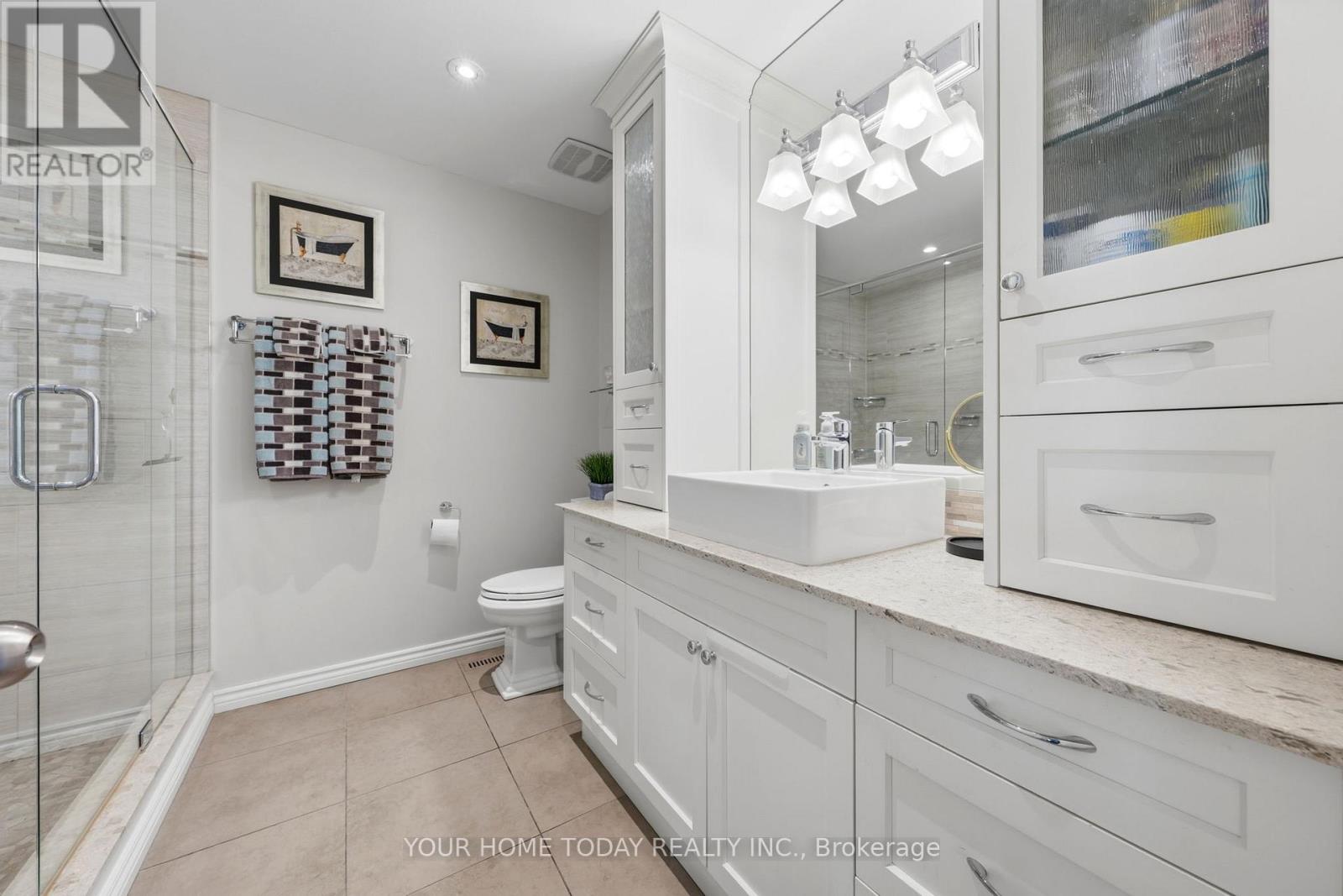 83 Atwood Avenue, Halton Hills (Georgetown), Ontario  L7G 6C5 - Photo 22 - W12996350