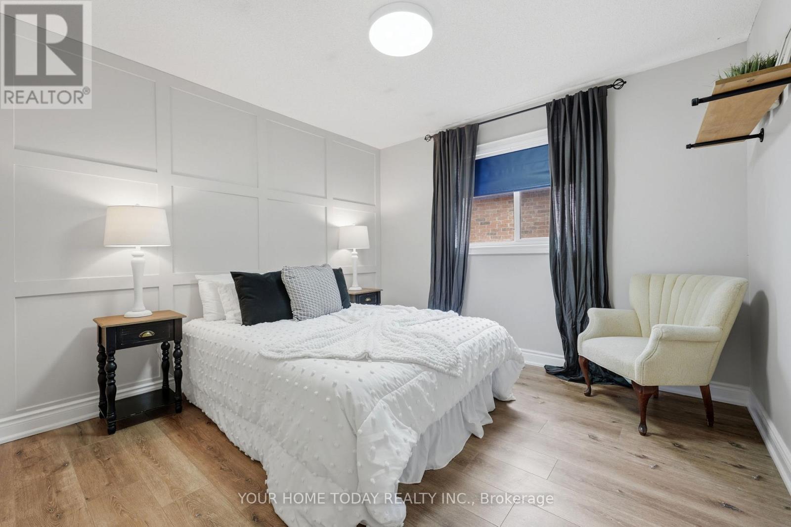 83 Atwood Avenue, Halton Hills (Georgetown), Ontario  L7G 6C5 - Photo 25 - W12996350