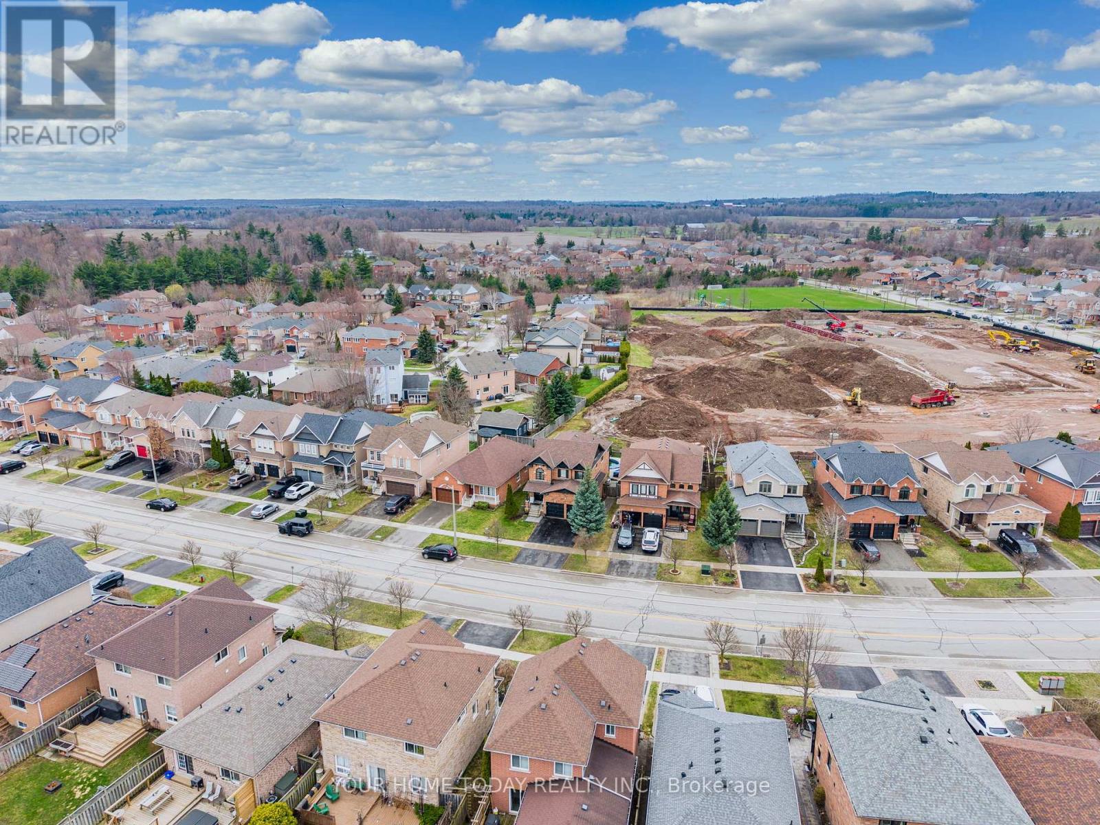 83 Atwood Avenue, Halton Hills (Georgetown), Ontario  L7G 6C5 - Photo 47 - W12996350