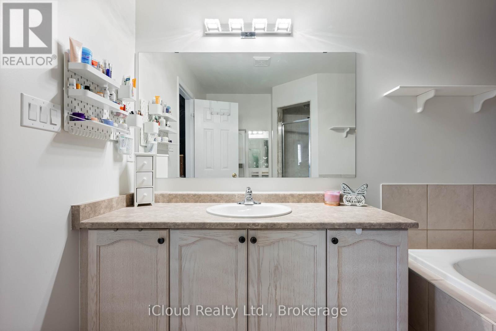 100 Goldham Way, Halton Hills (Georgetown), Ontario  L7G 0C8 - Photo 19 - W13000150